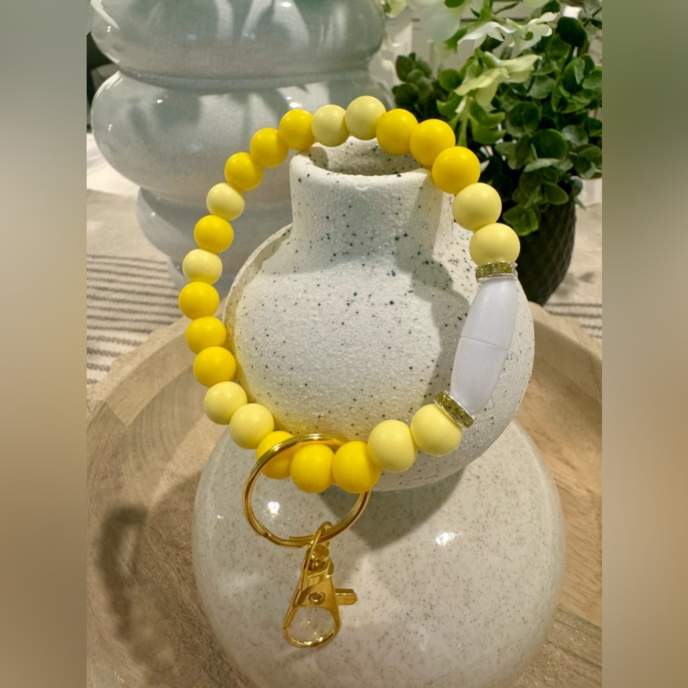 Silicone beads keychain bracelet